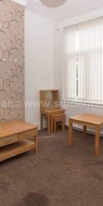 4 bedroom property to rent in Salford - Photo 3