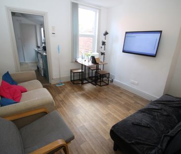 63 Newland Street west - Photo 3