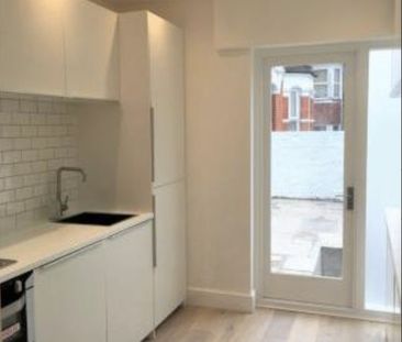 5 Bed Semi-Detached House, St Loy's Road, N17 - Photo 1