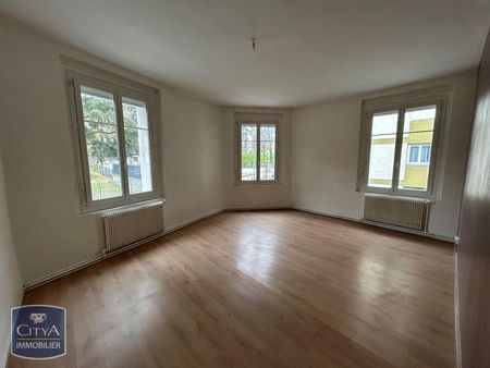 Location Appartement 3 pièces 73m² ST ETIENNE 42100 - Photo 2