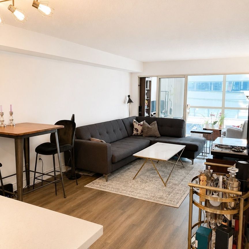For Lease - 705 King Street Unit# 412, Toronto, Ontario - Photo 1