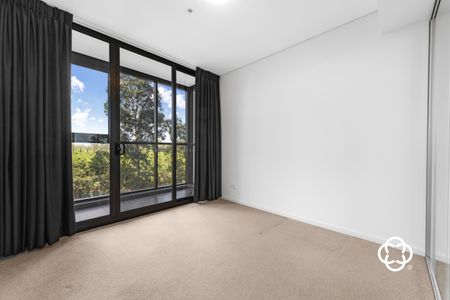 8066/7 Bennelong Parkway, 2127, Wentworth Point Nsw - Photo 4