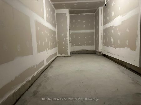 For Lease - 93 Air Dancer Crescent, Oshawa, Ontario - Photo 3