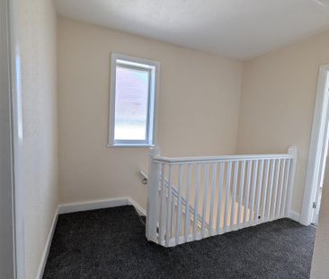 3 Beds - Property - - Photo 2