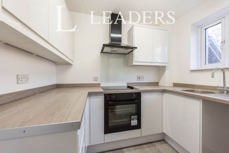 2 bedroom semi-detached to rent St Peters Court, Bury St Edmunds, IP33 - Photo 3
