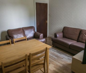 4 bedroom house to rent - Photo 3