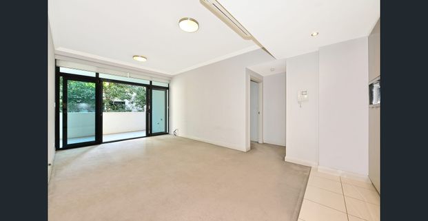 Sundrenched north facing apartment in sought after VQ - Photo 1