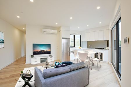205/405 St Kilda Road, Melbourne VIC 3004 - Apartment For Rent | Domain - Photo 2