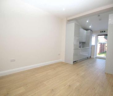 Rutland Road, Harrow, Middlesex, HA1 - Photo 2