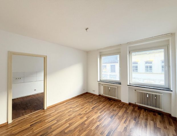 2-ZIMMER 48m² WOHNUNG. HELL, MODERN, RUHIG. KREFELD ZENTRUM. - Foto 1