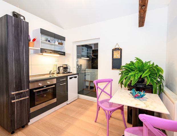 Zentral & Ruhig in direkter Rheinnähe - Foto 1