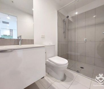 One Bedroom Apartment in the South Brisbane!!! - Photo 1