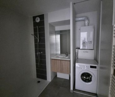 Location Appartement 2 pièces 48m² BASSENS 33530 - Photo 4