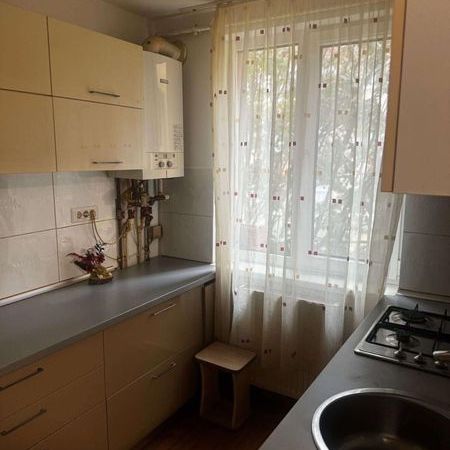 Inchiriez apartament 2 camere - Fotografie 3