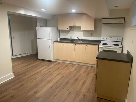 For Lease - 1277 Broadview Avenue Unit# Lower Level, Toronto, Ontario - Photo 4