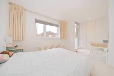 5 bedroom terraced house to rent - Photo 4