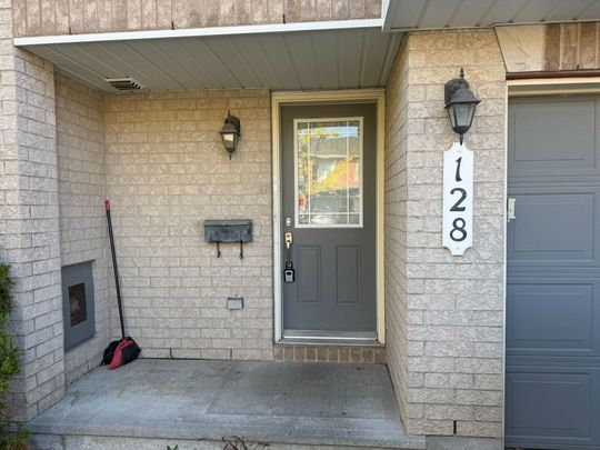 For Lease - 128 Sorento Street, Barrhaven, Ontario - Photo 1