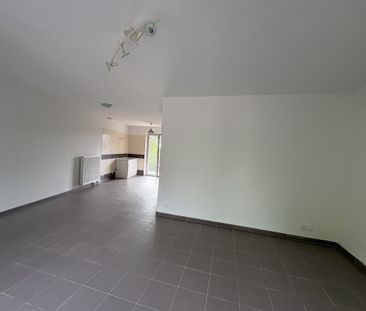 Location Appartement 4 pièces 87m² CASTELNAUDARY 11400 - Photo 3