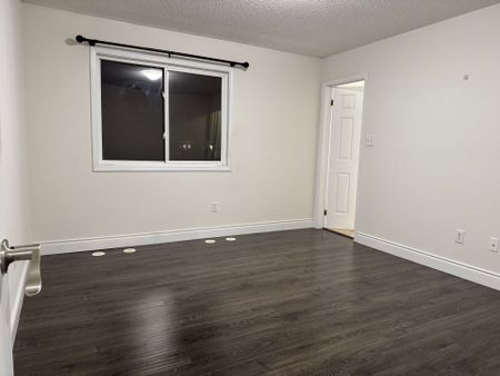 For Lease - 11 Etienne Street Unit# Upper, Toronto, Ontario - Photo 4