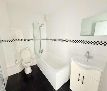 Breakspear Road North, Harefield, UB9 - Photo 5