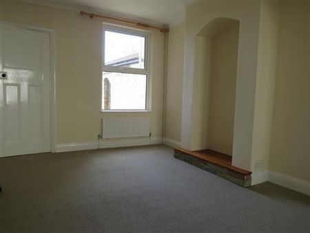 Norfolk Street, LOWESTOFT - Photo 5