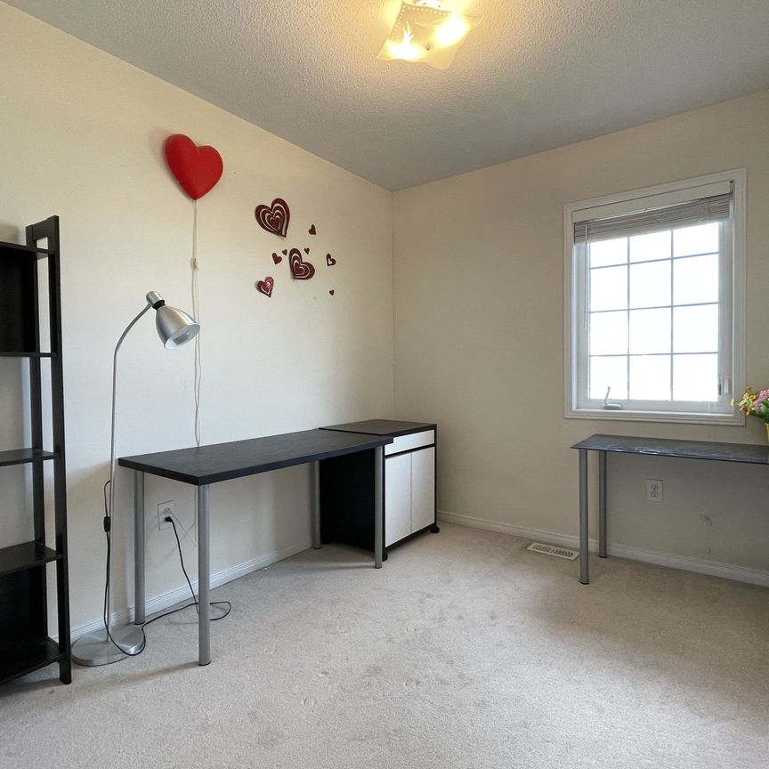 For Lease - 2171 Fiddlers Way Unit# 32, Oakville, Ontario - Photo 1