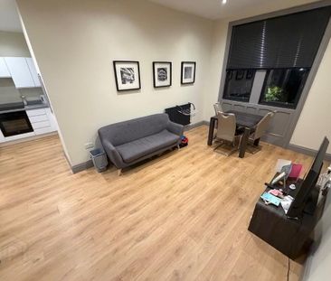 Apt 5, 1 Sussex Place, Belfast, BT2 8AL - Photo 2