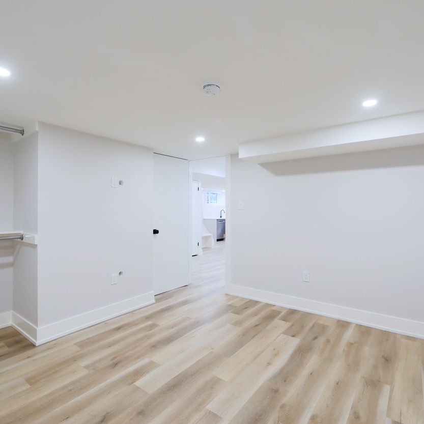 For Lease - 10 Flagstaff Road Unit# Basement, Toronto, Ontario - Photo 1