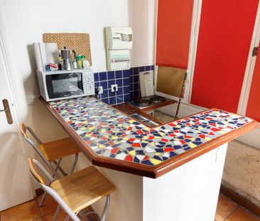 Logement à Paris, Location meublée - Photo 6