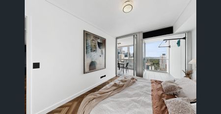 A Statement in Style | Exquisitely Renovated CBD Apartment with Spectacular Views - Photo 3