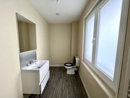 Location Appartement 2 pièces 40m² QUESNOY SUR DEULE 59890 - Photo 5