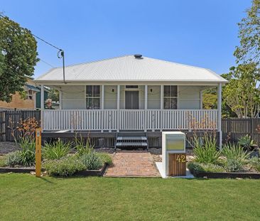 42 Thompson Street, Silkstone QLD 4304 - House For Rent | Domain - Photo 2