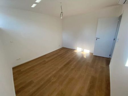 Appartement te huur - Foto 4