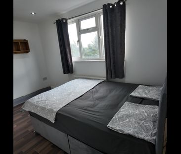 Room in a Shared House, Gloucester Road, CR0 - Photo 5