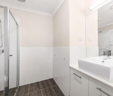 2/16 South Parade, Blackburn VIC 3130 - Townhouse For Rent | Domain - Photo 1