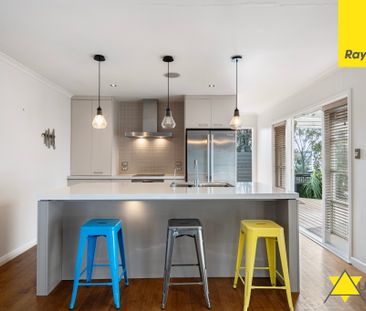 Spacious 4-Bed, 2-Bath Kohimarama Home - Family Friendly, Double Ga... - Photo 2