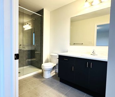 For Lease - 375 Benninger Drive, Kitchener, Ontario - Photo 5