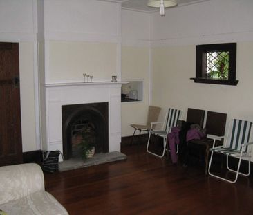 Newtown Villa - Photo 2