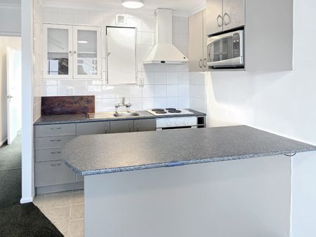 Apartment Living - Photo 3