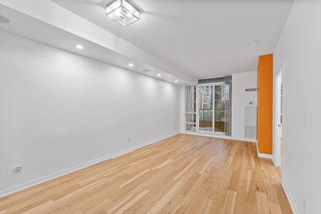 For Lease - 205 Sherway Gardens Road Unit# 212, Toronto, Ontario - Photo 3