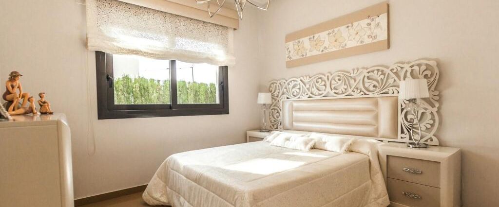 Room in Hawthorn for $350 per week - Photo 1