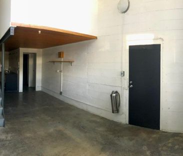 Loft Style Living - Photo 5