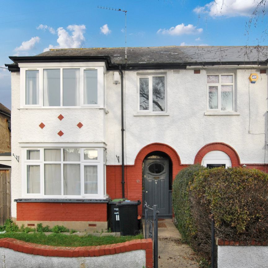 Portland Avenue, Kent, London - Photo 1