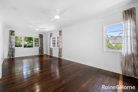 11 Atthow Avenue, Ashgrove, QLD 4060 - Photo 4