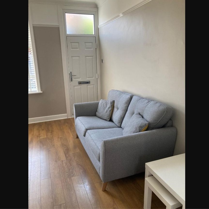 Yearsley Crescent, Huntington - P10732 - Photo 1