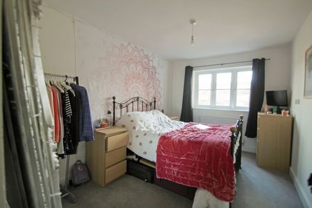 Wimborne Road, Bournemouth - Photo 4