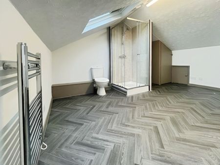 5 bedroom room to rent Cemetery Road, Wakefield - Photo 5