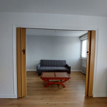 APPARTEMENT T2 MEUBLE en très bon état - RUE SAINT EXUPERY - 52.00 M2 - Photo 5