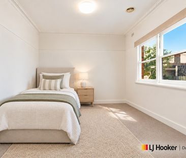 Spacious 3-Bedroom Family Home In The Heart of Dandenong - Photo 2