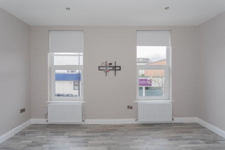 Unit A, 3 Sullivan Place, Holywood, BT18 9JF - Photo 2